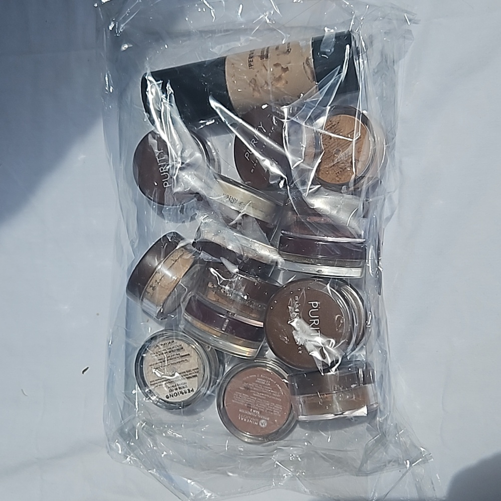 5pc! Makeup Bundle "Purity" & "Perfection" Makeup (mostly Ivory & Beige)